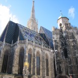 Endlich Urlaub – Tourbericht 1: Wien Nach einem wirklich projektreichen Arbeitsjahr stand er endlich an – der Jahresurlaub, den ich nun endlich im Dezember beginnen konnte. Nur was tun mit 4 Wochen Zeit? Wohin im kalten...